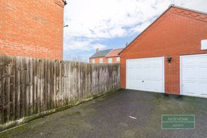 Photo 33- click for photo gallery